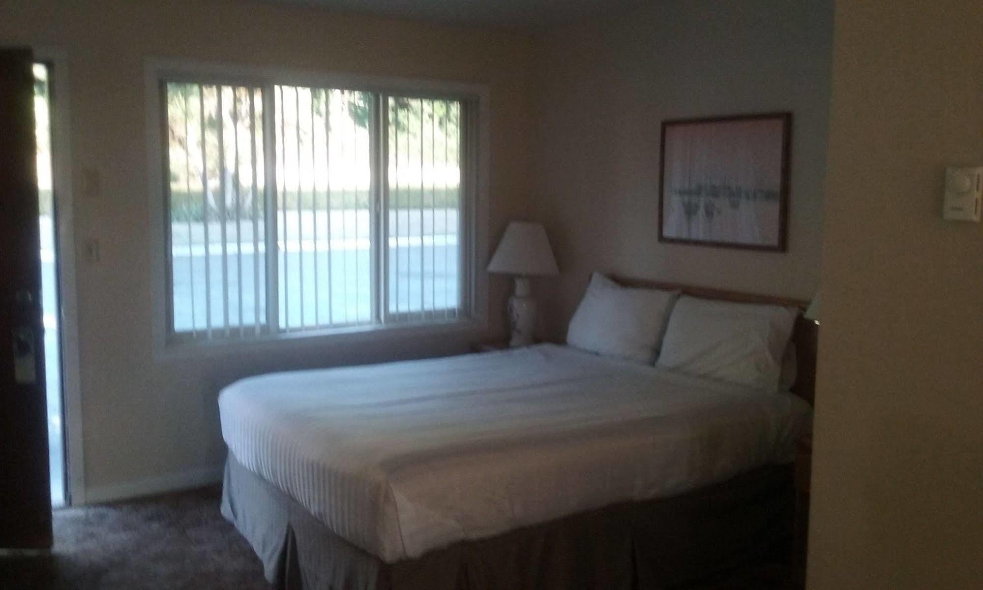Bay Bridge Motel North Bend Zewnętrze zdjęcie